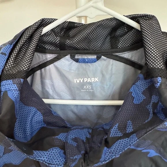 IVY PARK Blue and Black Patterned Jacket - Picture 4 of 8